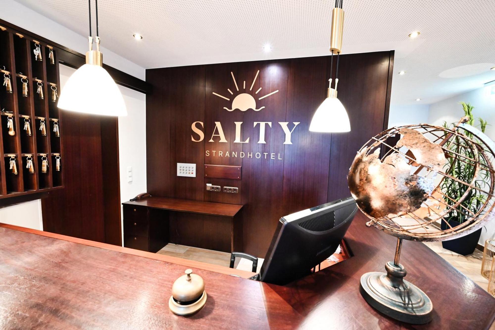 Strandhotel Salty Büsum Extérieur photo